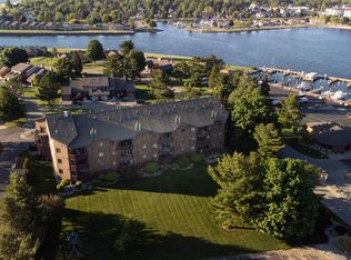 368 Harbor Dr UNIT 102, Ludington, MI 49431