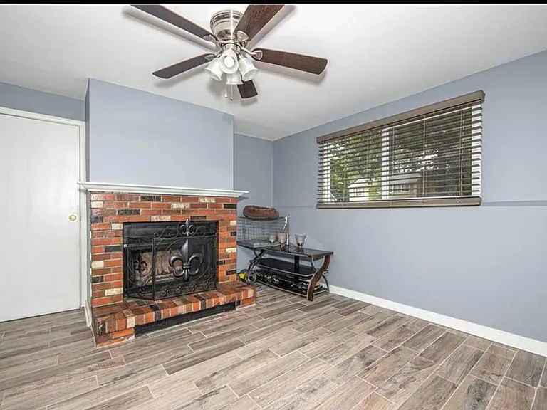 6307 Brambleton Rd — Photo 3