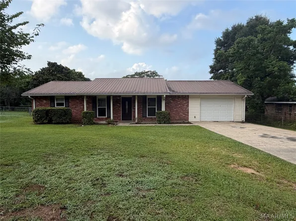 242 Clubview Dr, Prattville, AL 36067