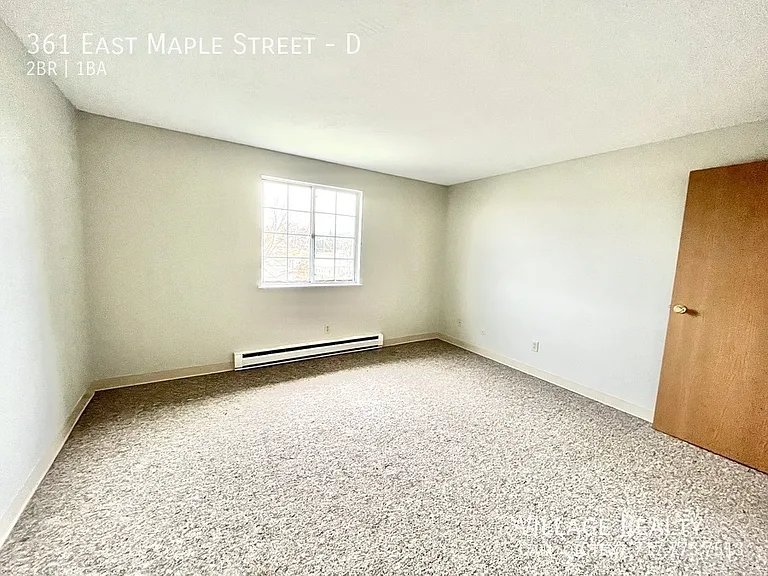 361 E Maple St #D — Photo 21