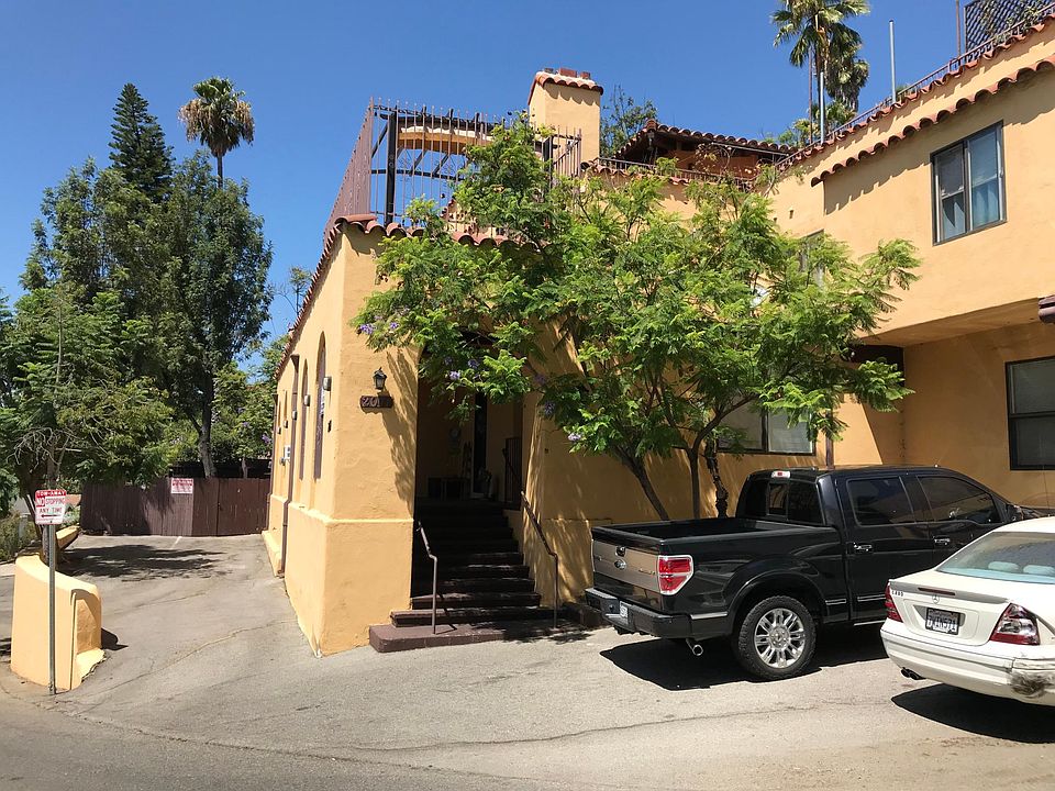 1st image of 2071 Vista Del Mar St APT 1