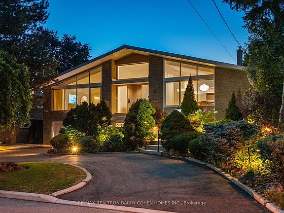 2nd image of 6 Denmark Cres