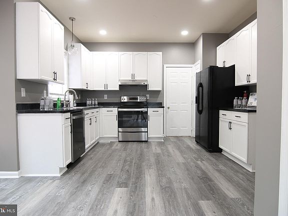 4th image of 9909 Corley Ct