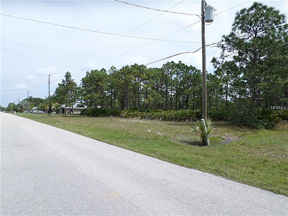 4th image of 40 Pinehurst Pl