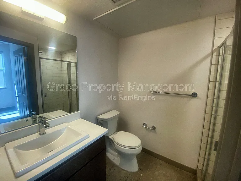 2200 Tremont Pl #6 — Photo 14