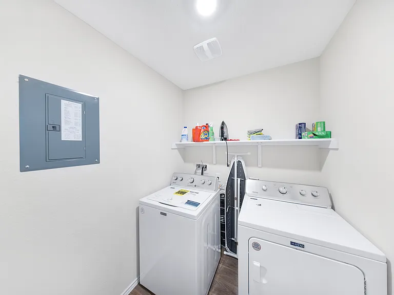 13059 Kalinoski St — Photo 18
