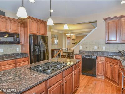 2611 S Kenmore Ct, Arlington, VA, 22206