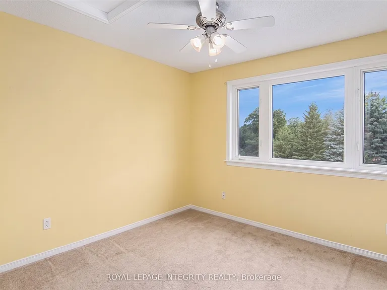 118 Monterey Dr — Photo 12