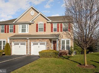 241 Tall Trees Cir, Downingtown, PA 19335