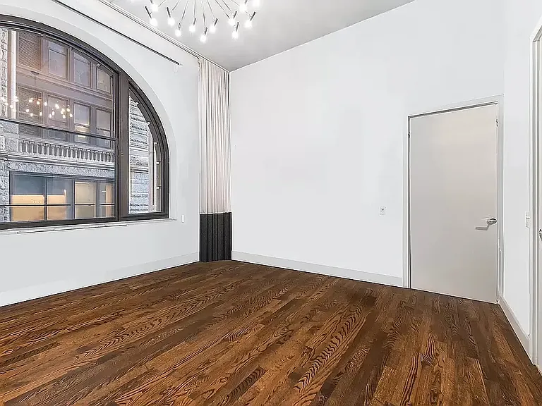 150 Nassau St #2A — Photo 8