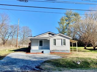 1355 Hollywood Dr, Spencer, NC 28159