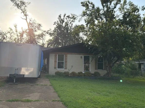 104 Glendale St, Booneville, MS 38829