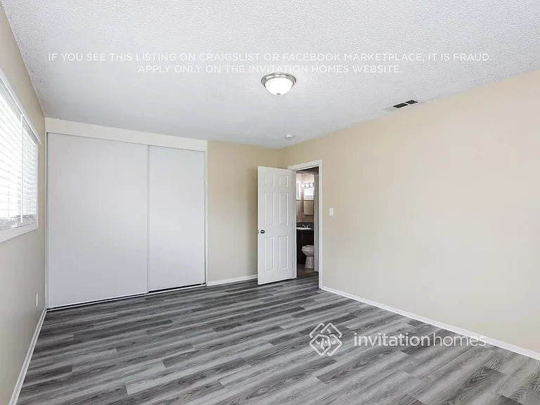 8943 Conway Dr — Photo 9