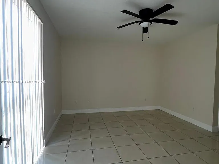7275 SW 90th Way #312 — Photo 16