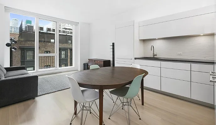 Rented by Compass | media 9