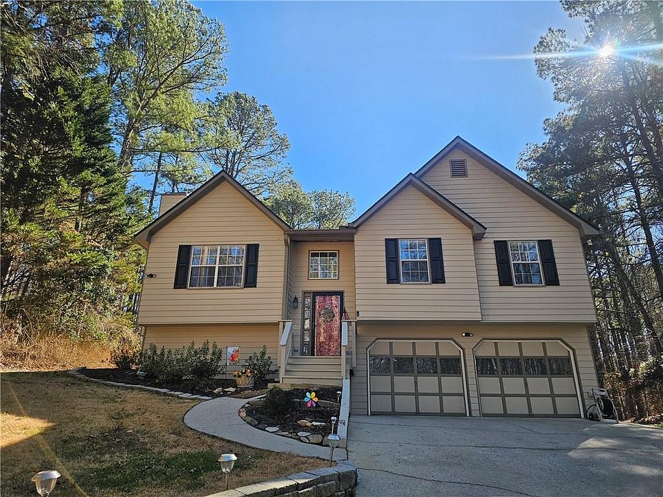 1st image of 299 Browning Cir