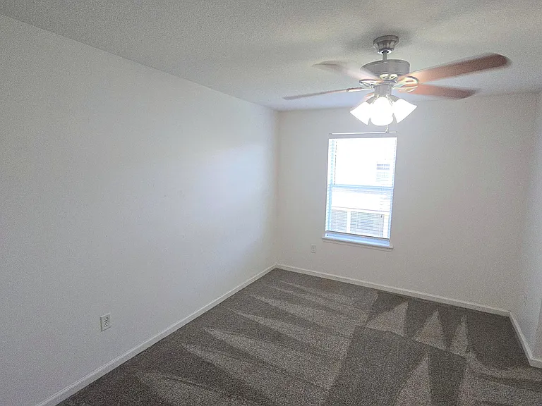 1500 Calming Water Dr #2202 — Photo 10