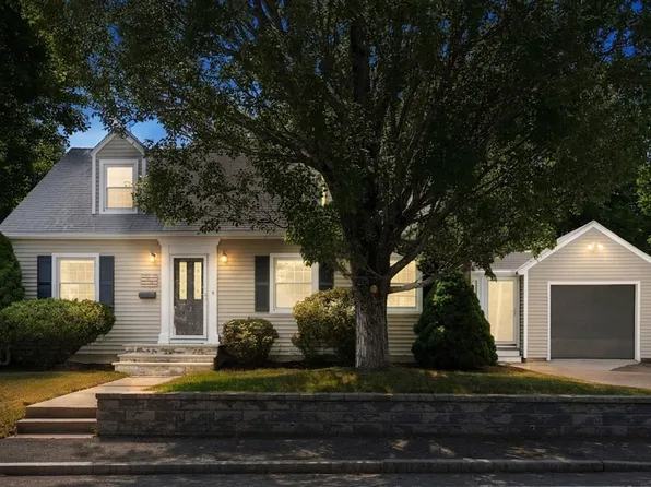 84 South St, Shrewsbury, MA 01545
