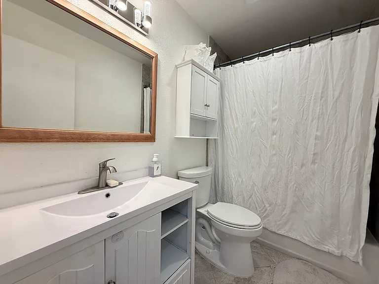 3370 Country Dr — Photo 16