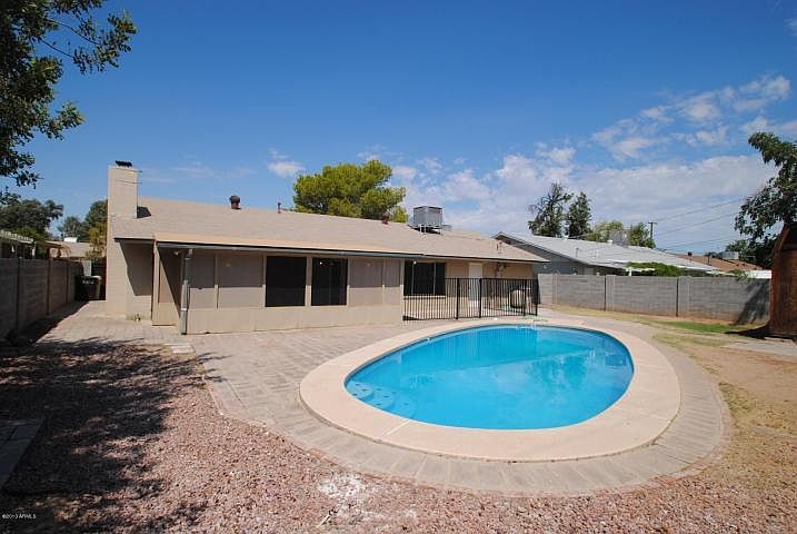 1st image of 8119 N 55th Dr