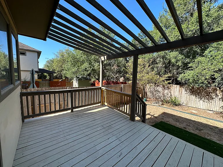 21719 Dion Vlg — Photo 25