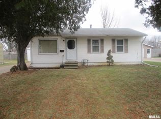 1026 Galbraith Dr, Clinton, IA 52732