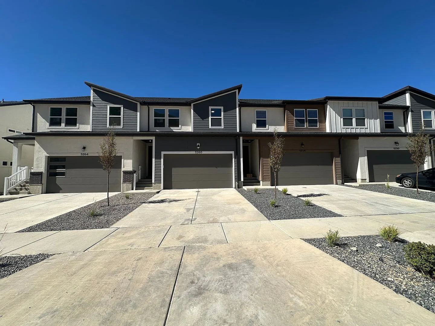 Brand-New 3-Bedroom Townhome with Incredible Views at Harmony Ridge — Photo 4