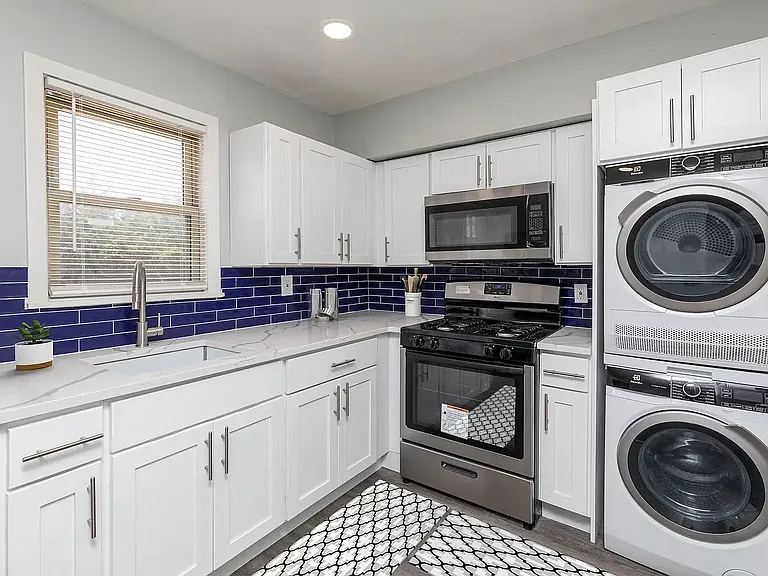 433 Myrtle Ave #1B — Photo 3