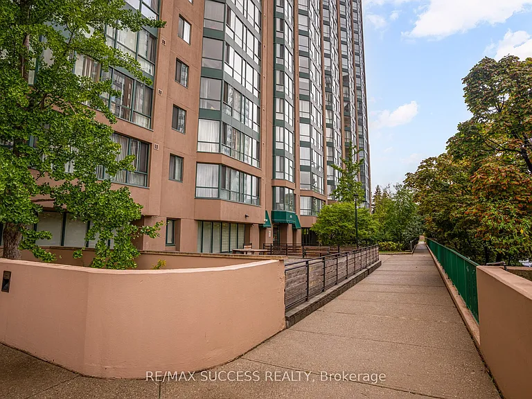 145 Hillcrest Ave #713 — Photo 7