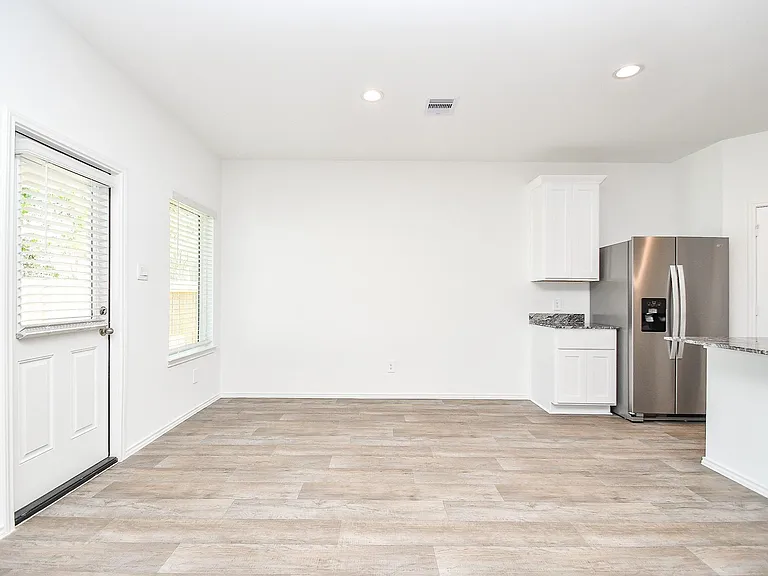 2720 Bryan Grove Ln — Photo 14