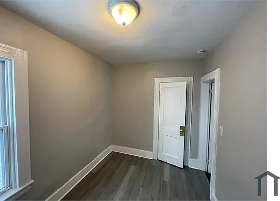 1322 Brownell Ave — Photo 12