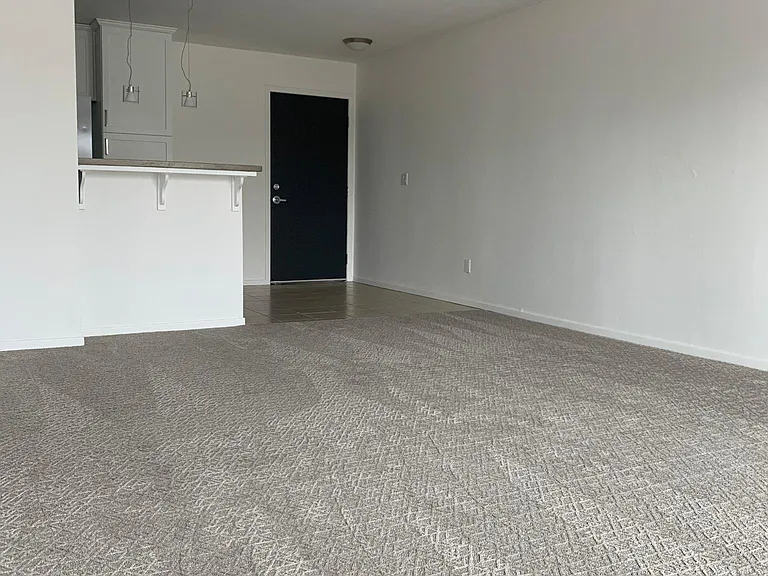 3815 3rd Ave #33 — Photo 4