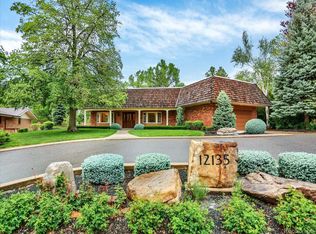 12135 W Applewood Knolls Dr, Lakewood, CO 80215