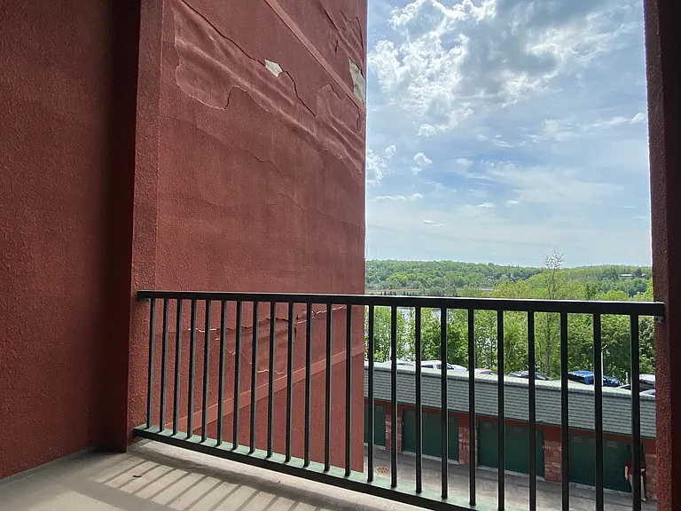 Hancock St — Photo 11