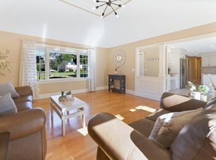 217 Porter Rd, East Longmeadow, MA 01028