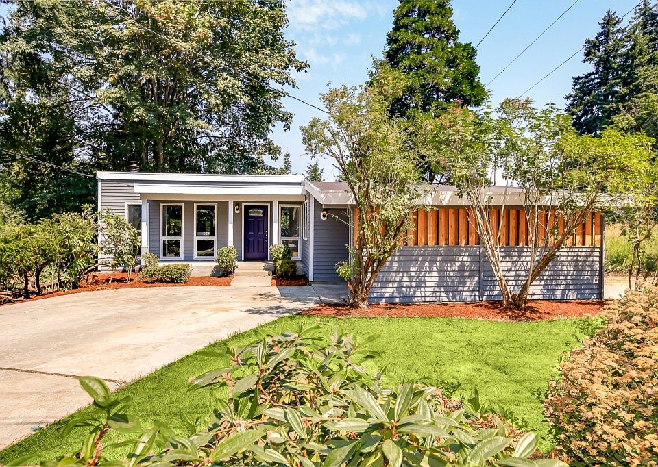 1st image of 12424 NE 112th Pl