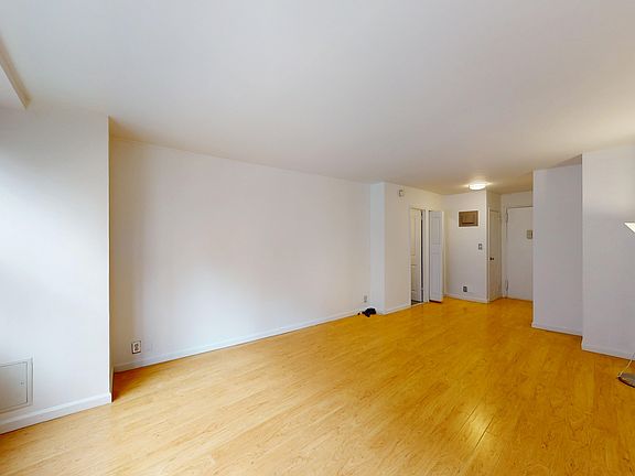 2nd image of 225 E 36th St APT 2C