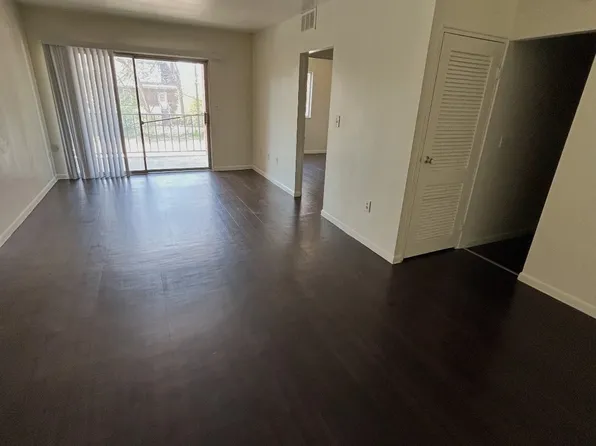 4805 Glenway Ave, Cincinnati, OH