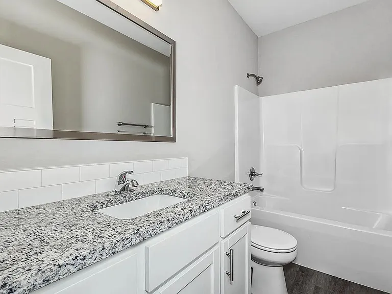3514 W 45th St S — Photo 11