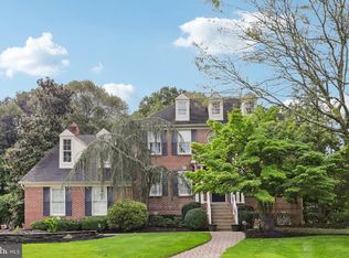 4 Broadacre Ct, Mount Laurel, NJ 08054