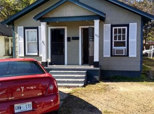 1067 Adams St, Grenada, MS 38901