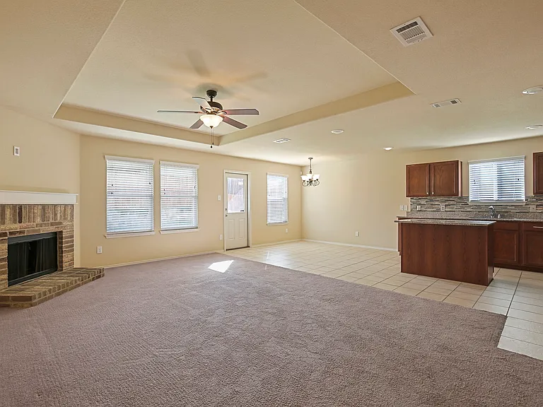 1433 Willoughby Way — Photo 28