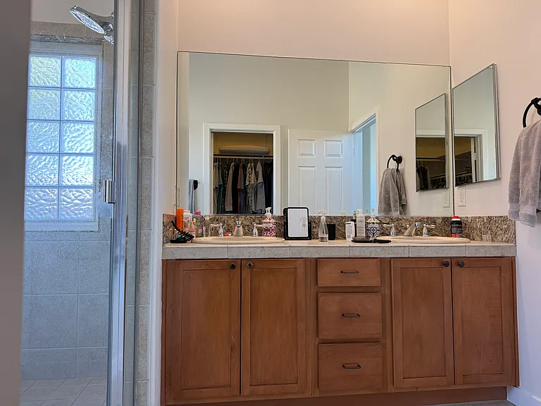 53700 Avenida Madero — Photo 20