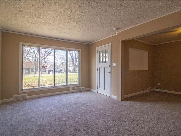 Front Entry/Living/Dining room