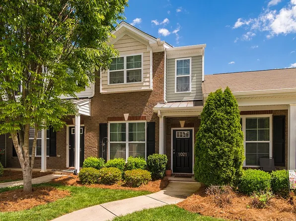 1021 Kelso Ln #64, Burlington, NC 27215