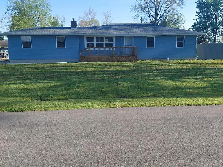 7217 Duane Dr — Photo 1