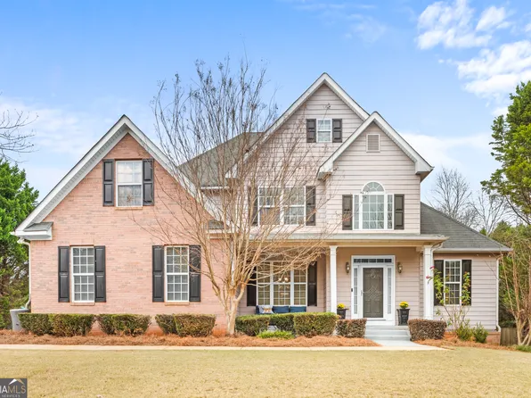 168 Elders Mill Estates Dr, Senoia, GA 30276