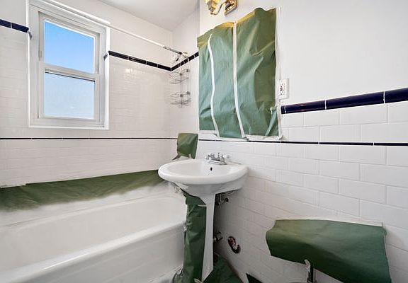 4th image of 8131 Baxter Ave APT 6B