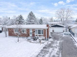 39 Laurelle Ave, Moncton, NB E1G1G2