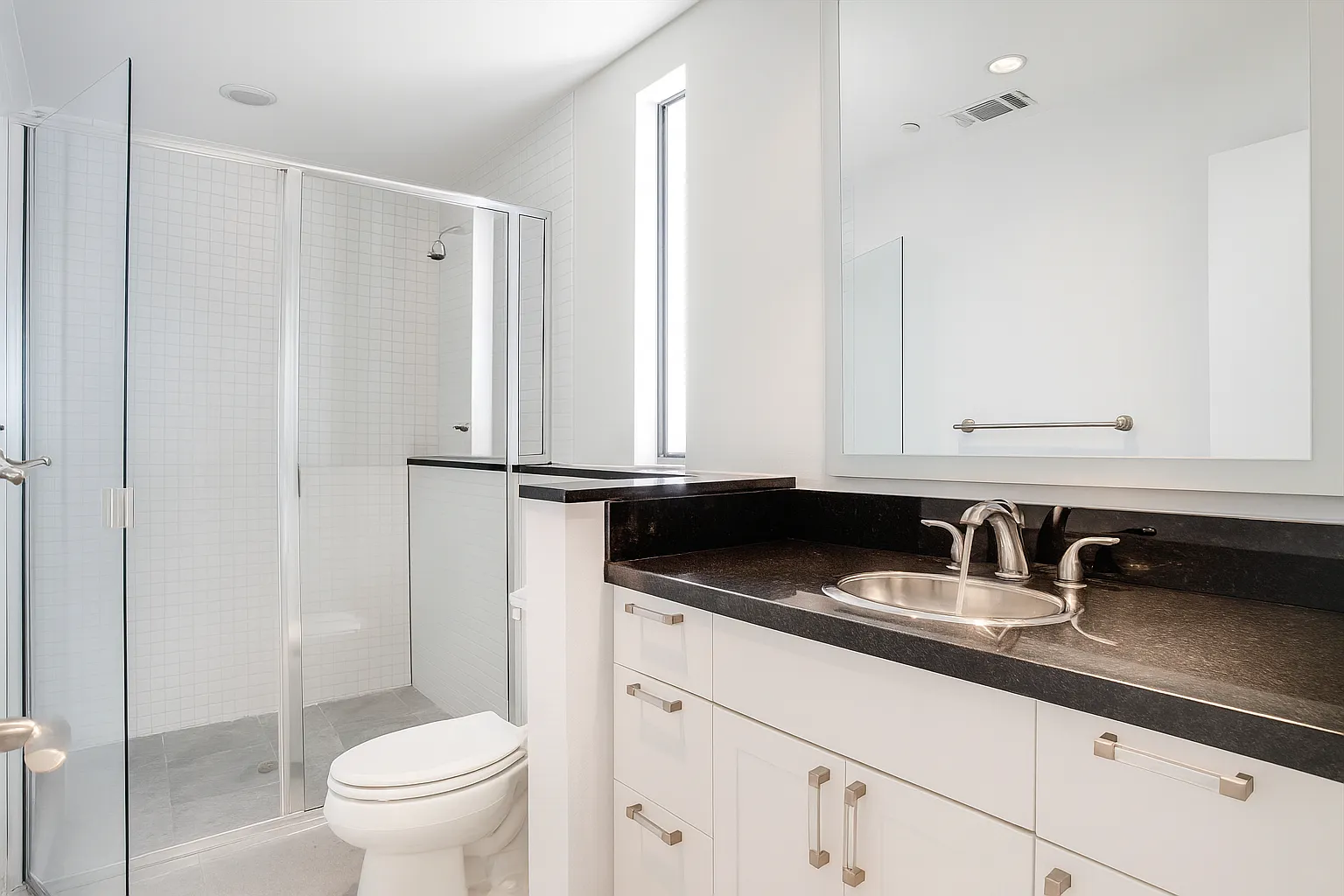3 bed, 2323 sqft, $6,500 — Photo 4